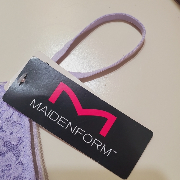 NWT Maidenform Lavender Lace Bralette. Straps. Medium = 34C, 34D, 36B, 36C - Picture 2 of 9